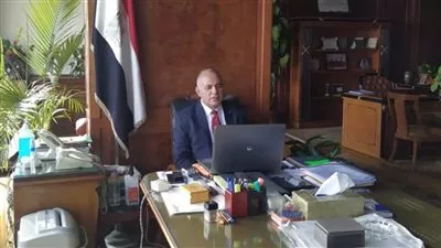 عبد العاطي يتابع تنفيذ المشروع القومي لتأهيل الترع 