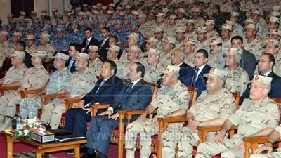 السيسى: الإنتهاء من حفر 4 أنفاق أسفل قناة السويس فى أكتوبر 2016